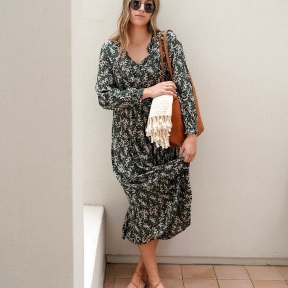 CJLA Carly Jean Los Angeles Green floral Laura dress boho women’s size small - Picture 1 of 10